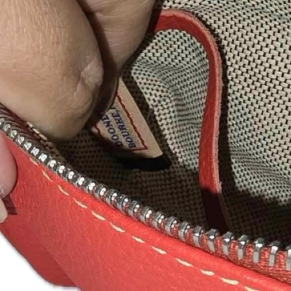 Dooney & Bourke Red Clutch Wristlet Leather - Picture 11 of 15